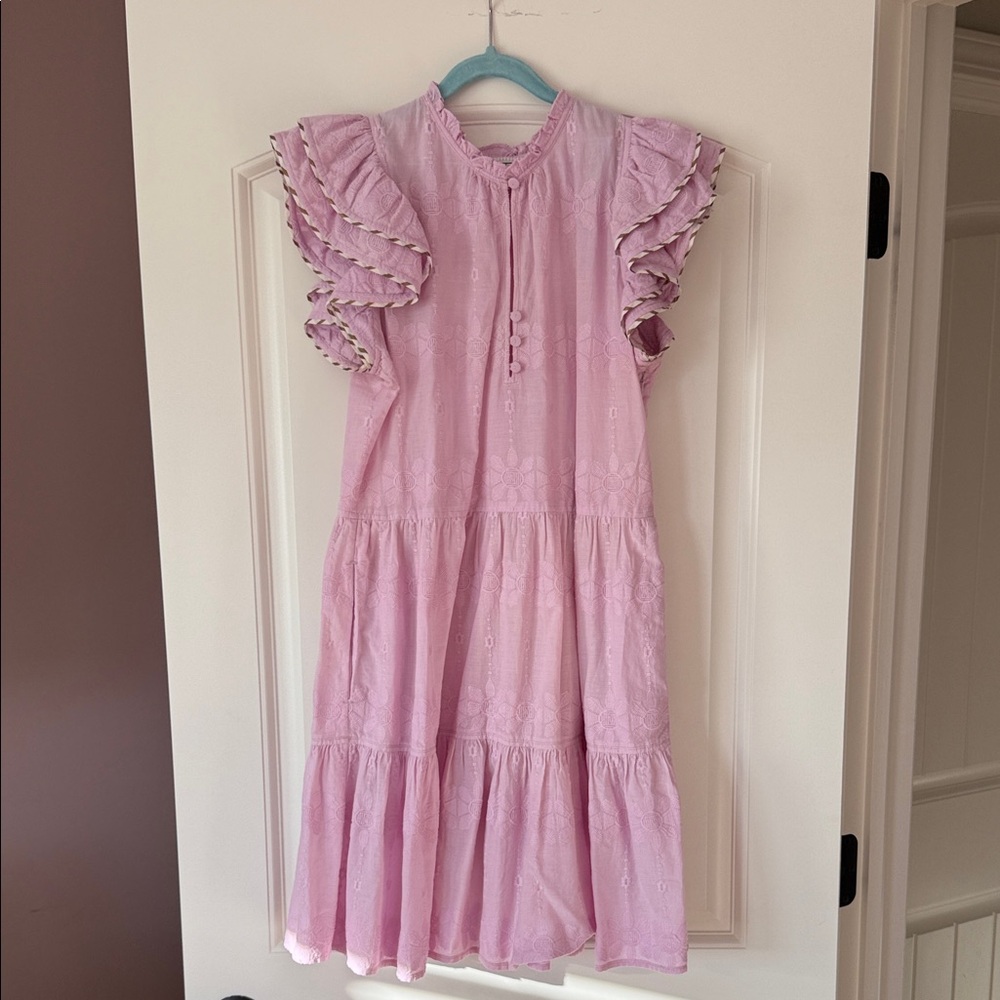 Chic Pink Midi Dress with Ruffle Sleeves